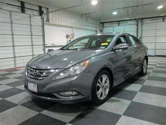 Hyundai Sonata 2011 photo 4