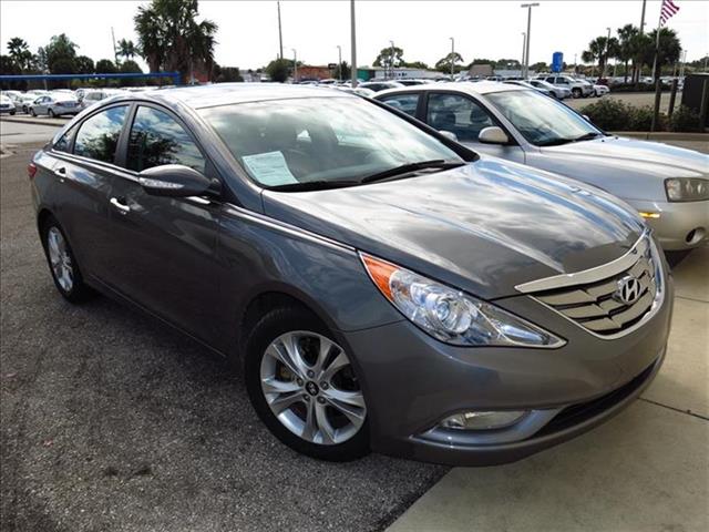 Hyundai Sonata 2011 photo 4