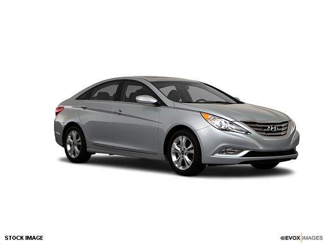 Hyundai Sonata 2011 photo 4