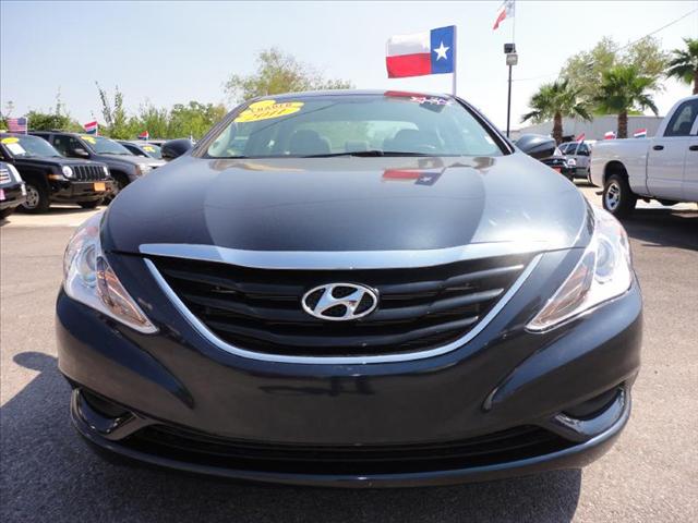 Hyundai Sonata 2011 photo 1