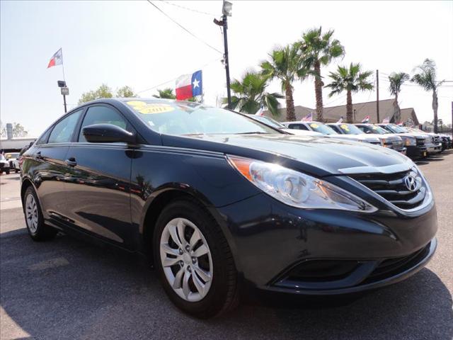 Hyundai Sonata 2011 photo 2