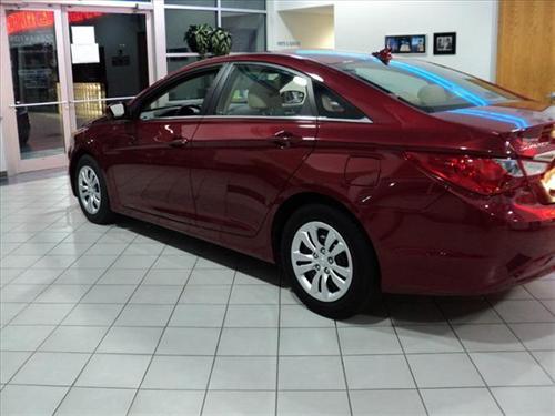 Hyundai Sonata 2011 photo 3