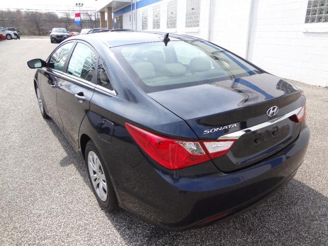 Hyundai Sonata 2011 photo 4