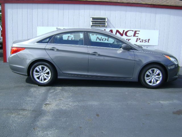 Hyundai Sonata 2011 photo 3