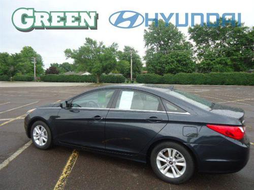 Hyundai Sonata 2011 photo 4