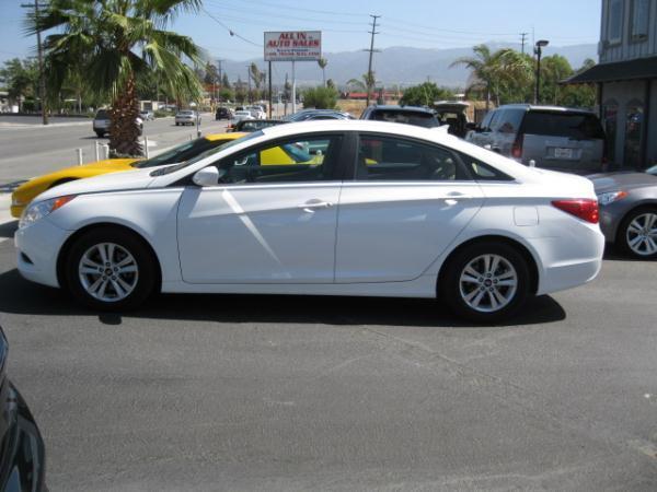 Hyundai Sonata Unknown Sedan