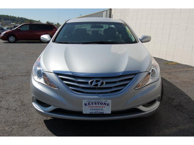 Hyundai Sonata 2011 photo 1