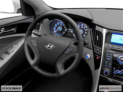 Hyundai Sonata 2011 photo 3