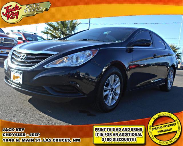 Hyundai Sonata 2011 photo 1