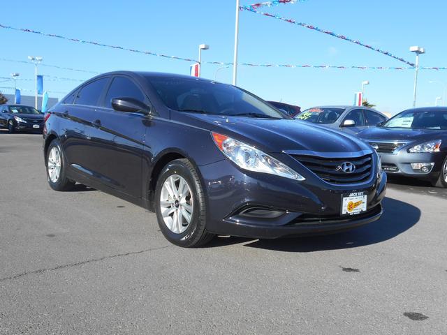 Hyundai Sonata 2011 photo 4