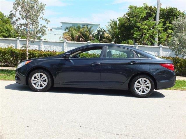 Hyundai Sonata FWD 4dr Sport Sedan