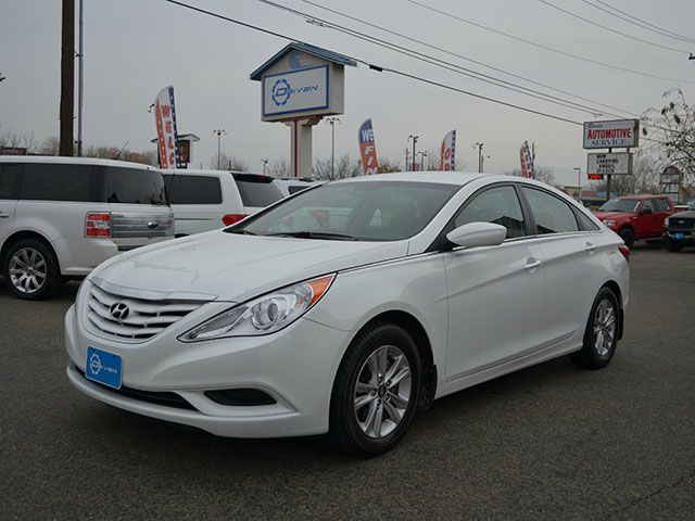 Hyundai Sonata 2011 photo 1