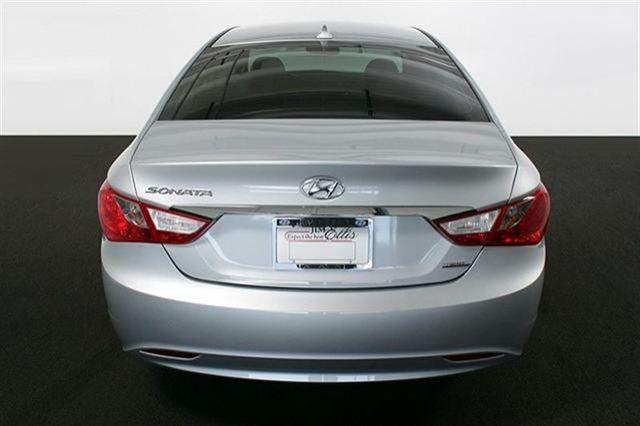 Hyundai Sonata 2011 photo 5