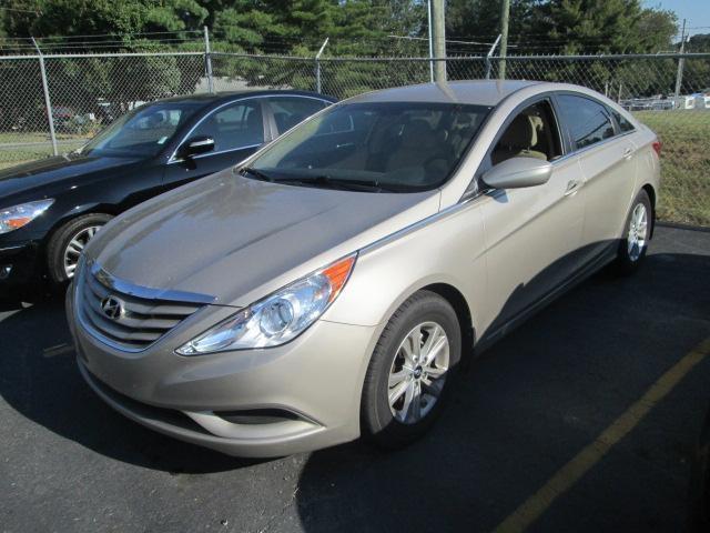 Hyundai Sonata 2011 photo 2