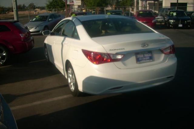 Hyundai Sonata 2011 photo 5