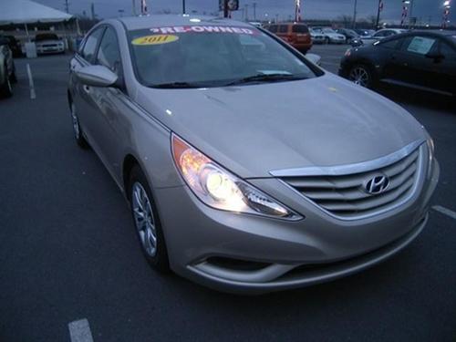 Hyundai Sonata 2011 photo 2