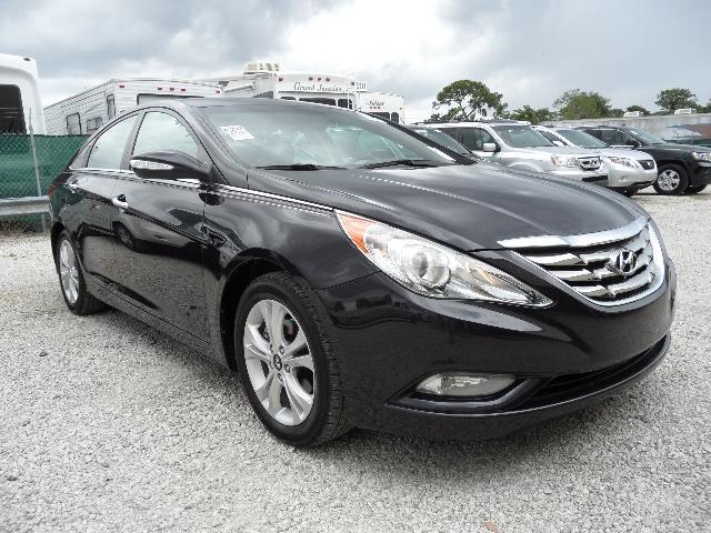 Hyundai Sonata 2011 photo 12