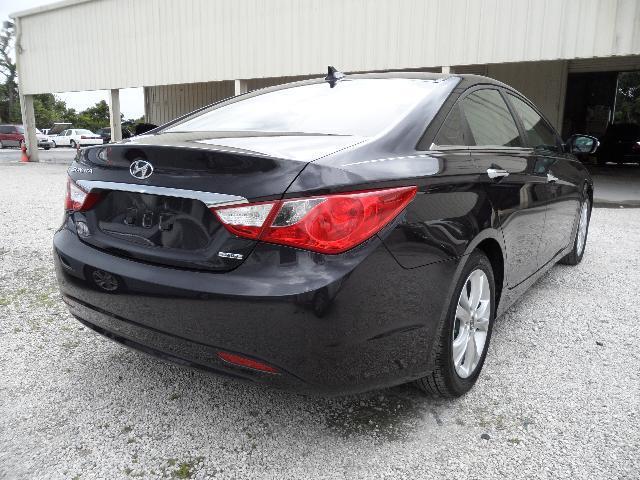 Hyundai Sonata 2011 photo 3