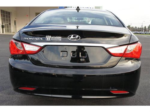 Hyundai Sonata 2011 photo 3