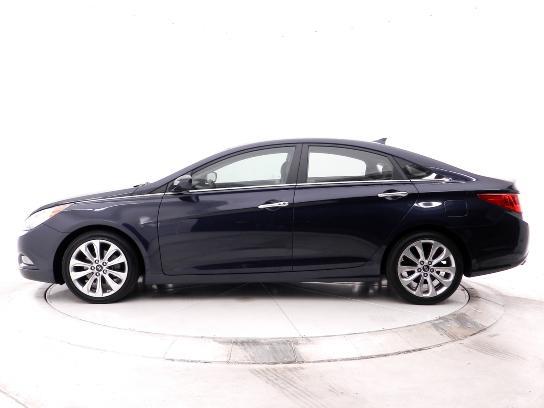 Hyundai Sonata 2011 photo 19