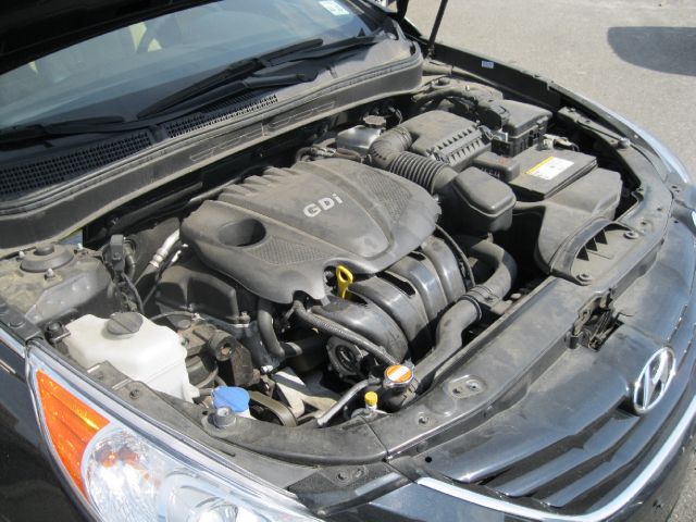 Hyundai Sonata 2011 photo 16