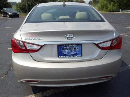 Hyundai Sonata 2011 photo 1