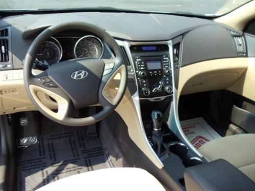 Hyundai Sonata 2011 photo 5