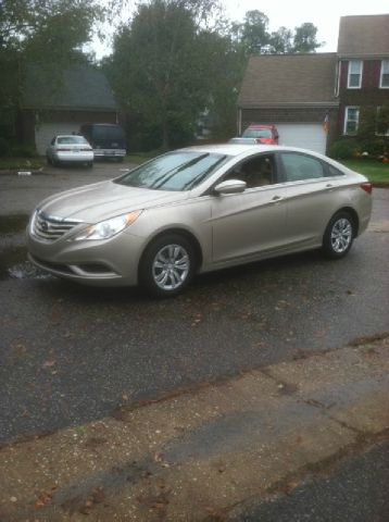 Hyundai Sonata 2011 photo 4