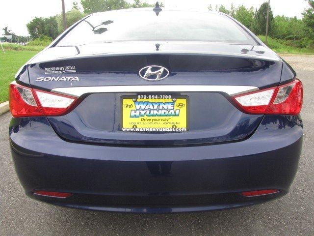 Hyundai Sonata 2011 photo 5