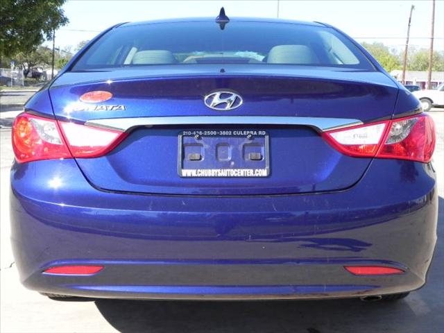 Hyundai Sonata 2011 photo 3