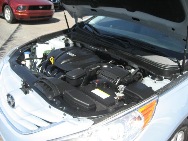 Hyundai Sonata 2011 photo 32