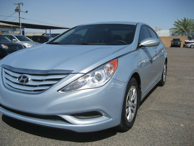 Hyundai Sonata 2011 photo 9