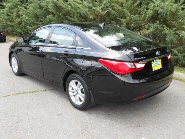 Hyundai Sonata 2011 photo 4