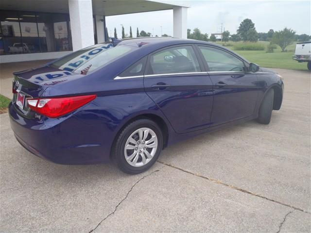 Hyundai Sonata 2011 photo 3