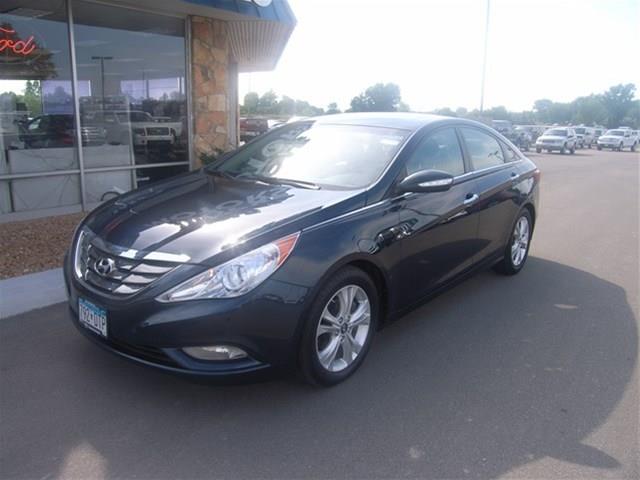 Hyundai Sonata 2011 photo 1