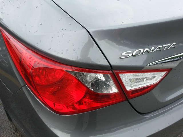 Hyundai Sonata 2011 photo 18