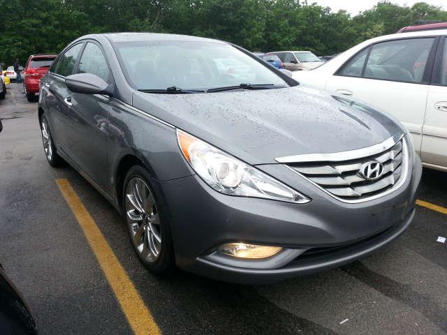 Hyundai Sonata 2011 photo 50