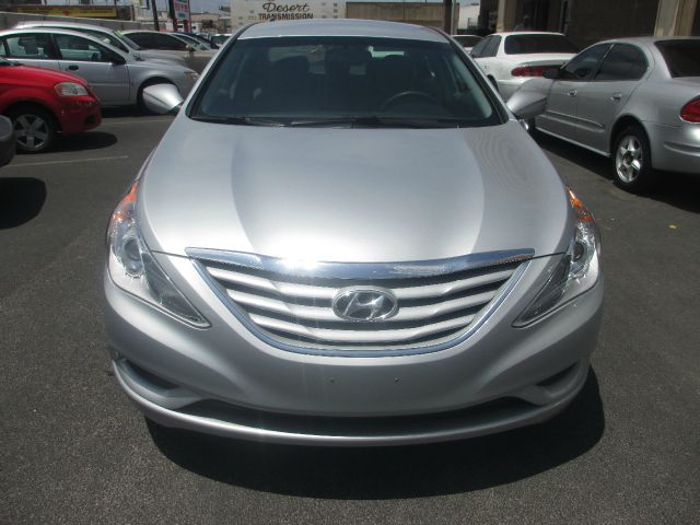 Hyundai Sonata 2012 photo 3