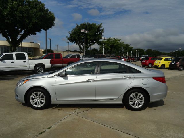 Hyundai Sonata 2012 photo 25