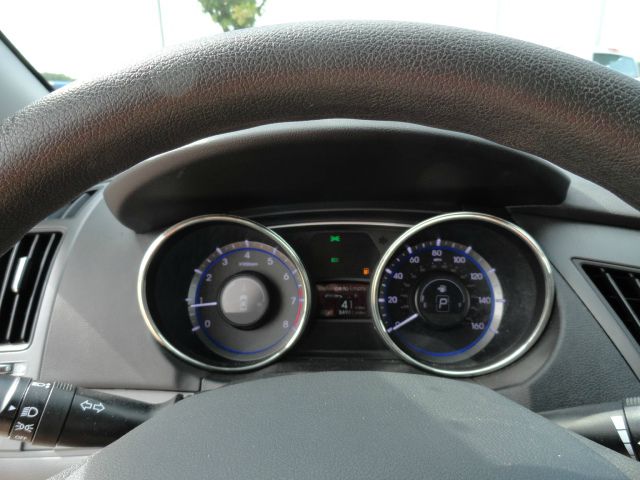 Hyundai Sonata 2012 photo 31