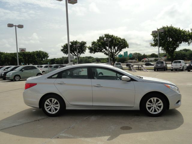 Hyundai Sonata 2012 photo 4