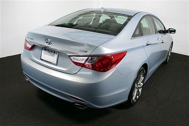 Hyundai Sonata 2012 photo 4