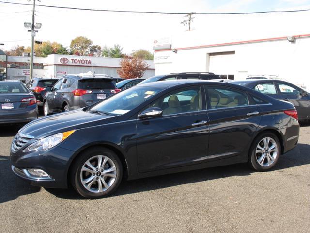 Hyundai Sonata 2012 photo 2