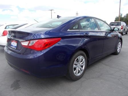 Hyundai Sonata 2012 photo 2