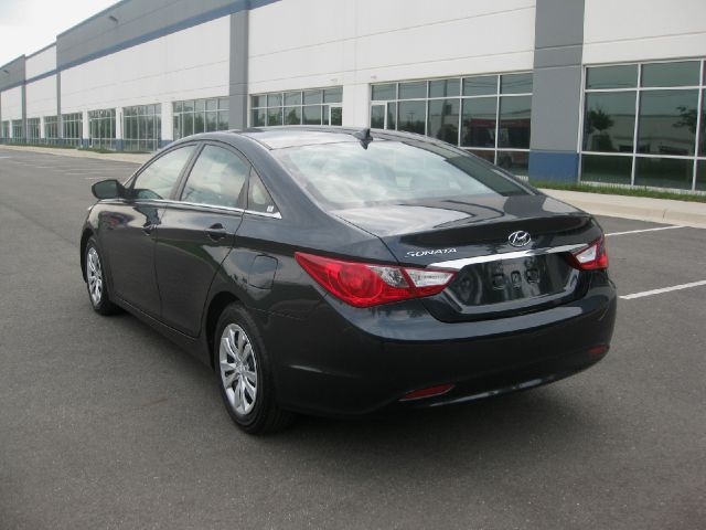 Hyundai Sonata 2012 photo 16