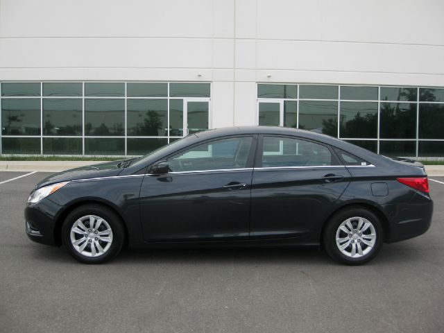 Hyundai Sonata 2012 photo 17