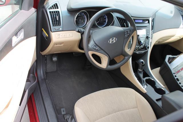 Hyundai Sonata 2012 photo 3