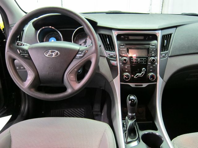 Hyundai Sonata 2012 photo 6