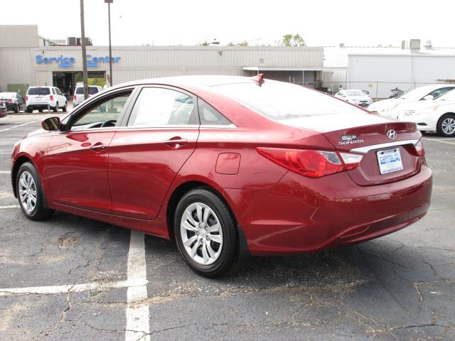 Hyundai Sonata 2012 photo 3