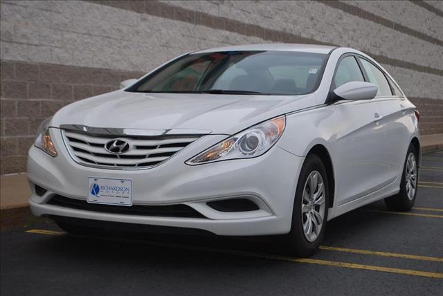 Hyundai Sonata 2012 photo 2